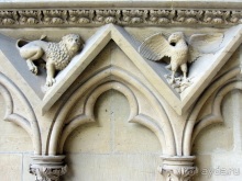 Французские бродилки - великолепный Мец, яркий Эльзас и серая Бургундия. Часть 2