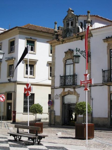 Лиссабон и окрестности. День 4 - Торреш Новаш - крепость Алмоурол - Томар - Оурен