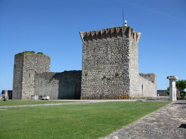 Лиссабон и окрестности. День 4 - Торреш Новаш - крепость Алмоурол - Томар - Оурен