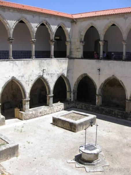 Лиссабон и окрестности. День 4 - Торреш Новаш - крепость Алмоурол - Томар - Оурен