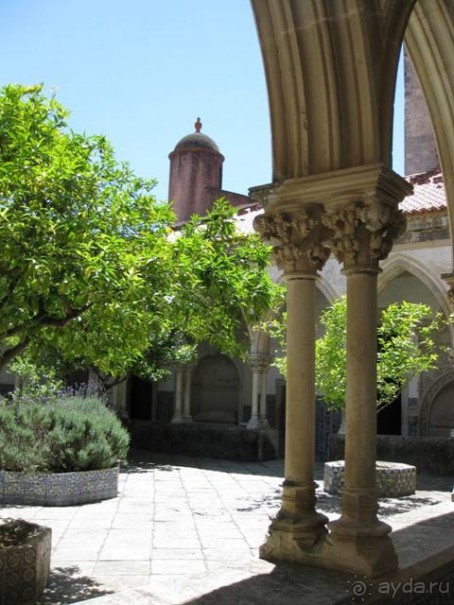 Лиссабон и окрестности. День 4 - Торреш Новаш - крепость Алмоурол - Томар - Оурен