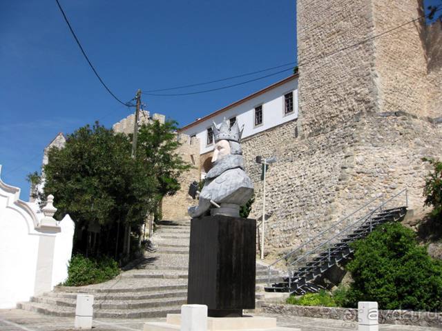 Лиссабон и окрестности. День 4 - Торреш Новаш - крепость Алмоурол - Томар - Оурен