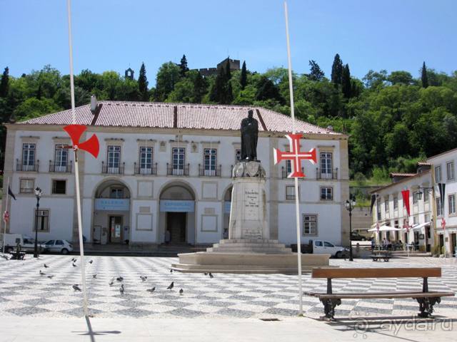 Лиссабон и окрестности. День 4 - Торреш Новаш - крепость Алмоурол - Томар - Оурен