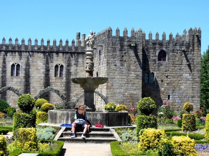 Порту и окрестности (Коимбра, Виана ду Каштело, Брага, Гимарайш, Вила ду Конде) Часть 3