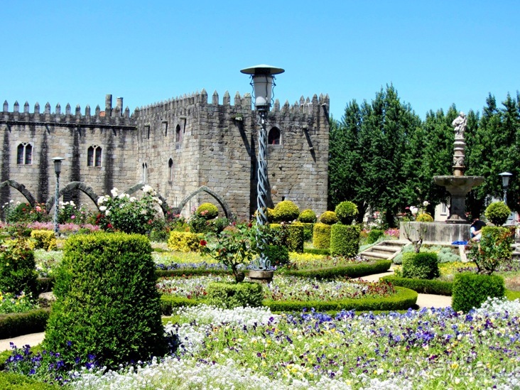 Порту и окрестности (Коимбра, Виана ду Каштело, Брага, Гимарайш, Вила ду Конде) Часть 3