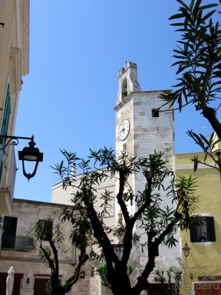 Альбом отзыва "Апулия и Матера – впечатления без погружения. Норманнская крепость в Бари и Монополи"