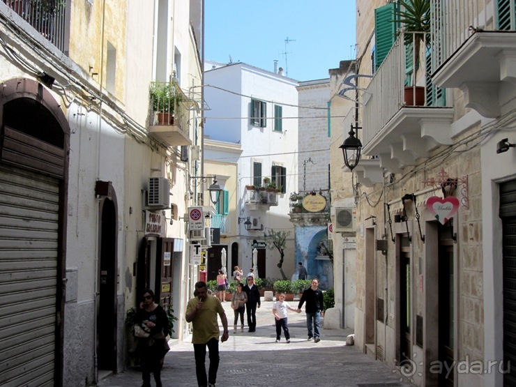 Альбом отзыва "Апулия и Матера – впечатления без погружения. Норманнская крепость в Бари и Монополи"