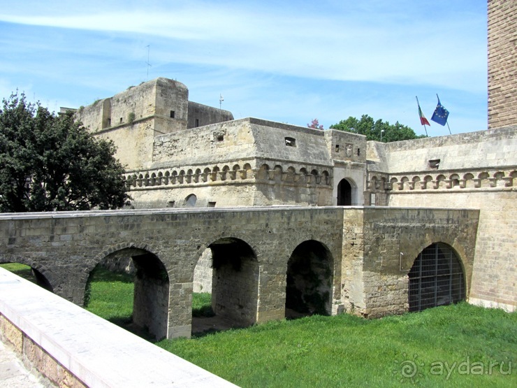 Апулия и Матера – впечатления без погружения. Норманнская крепость в Бари и Монополи