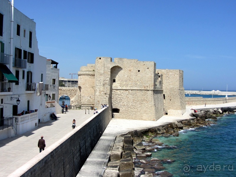 Апулия и Матера – впечатления без погружения. Норманнская крепость в Бари и Монополи