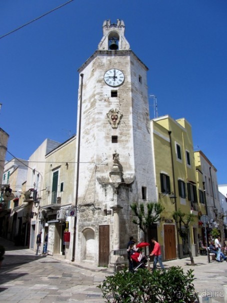 Апулия и Матера – впечатления без погружения. Норманнская крепость в Бари и Монополи