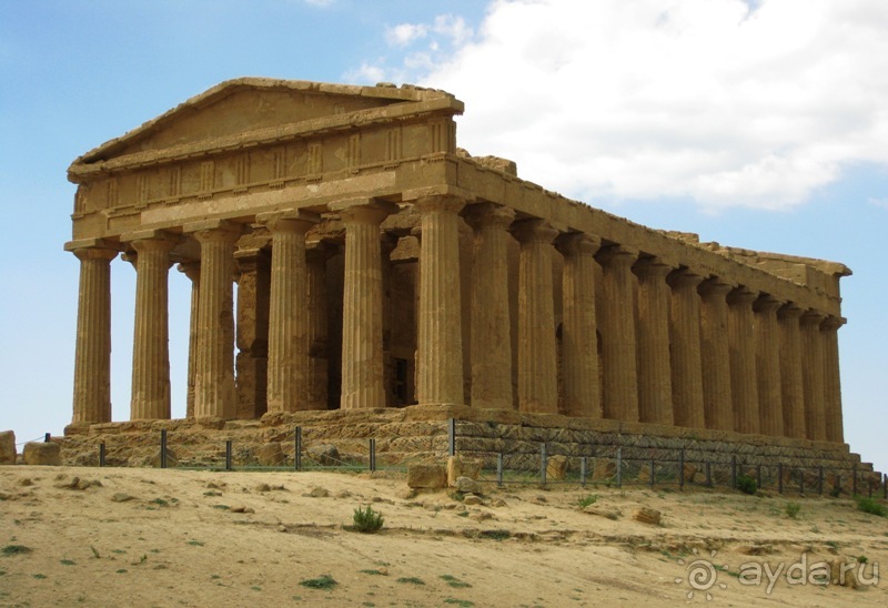 Альбом отзыва "Сицилия–страна камней и кактусов (неделя в сентябре)"