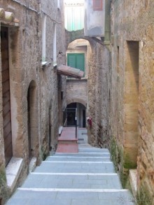 Италия в камне: Рим - Витербо - Гроссето - Питильяно - Сорано ... и опять Рим. Часть 4