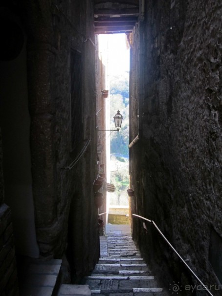 Италия в камне: Рим - Витербо - Гроссето - Питильяно - Сорано ... и опять Рим. Часть 4