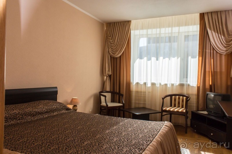 фото Baratsag SPA