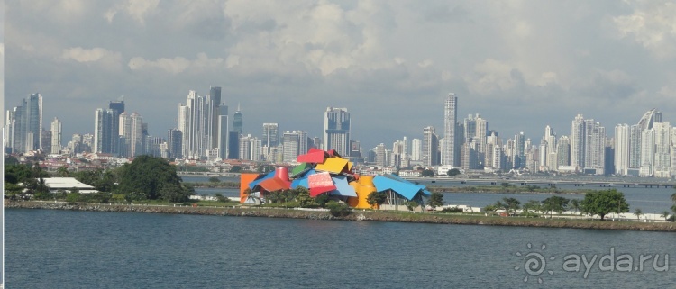 Панамский канал 2 - вид изнутри.