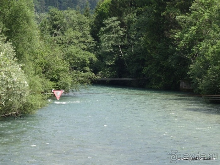 Альбом отзыва "Ragga, водопад в ущелье"