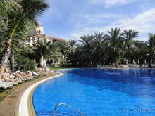 Альбом отзыва "Когда хочешь, чтобы лето не кончалось."