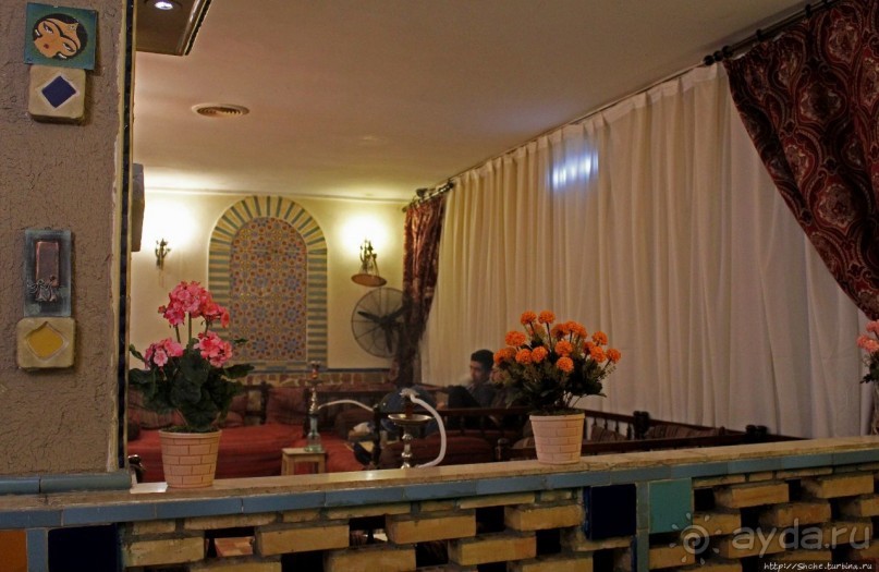 Традиционный ресторан в иранской столице