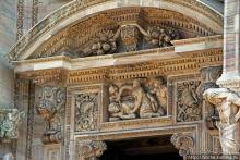 Скульптуры и барельефы реального Миланского собора