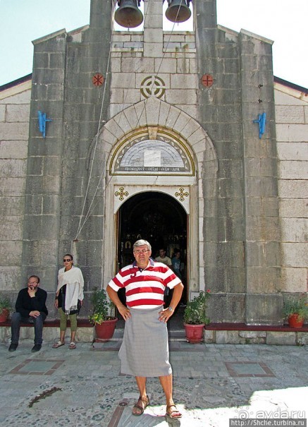 Тврдош — старый православный монастырь на реке Требишница