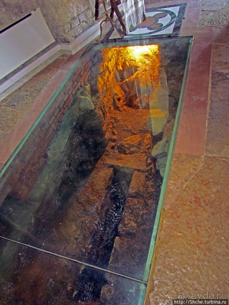 Тврдош — старый православный монастырь на реке Требишница