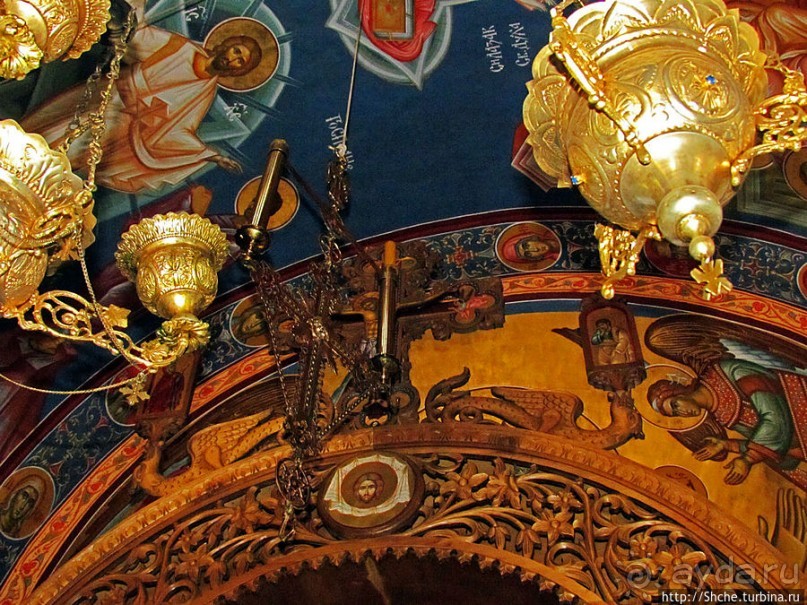 Тврдош — старый православный монастырь на реке Требишница