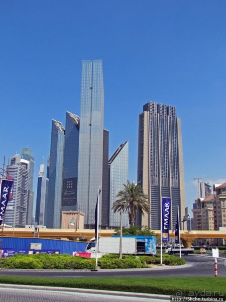 По Дубаю пешком — не вариант. Мои пешеходные потуги