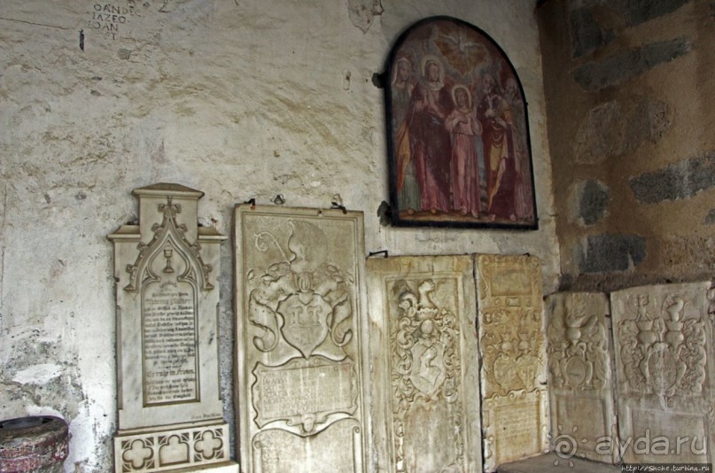 Бенедиктинский монастырь эпохи Каролингов (ЮНЕСКО № 269)