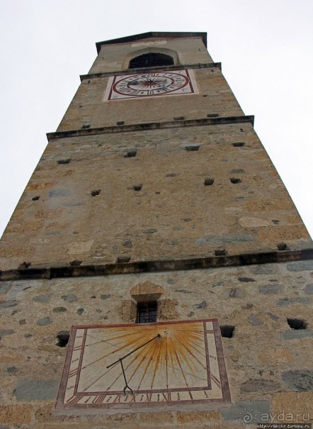 Бенедиктинский монастырь эпохи Каролингов (ЮНЕСКО № 269)