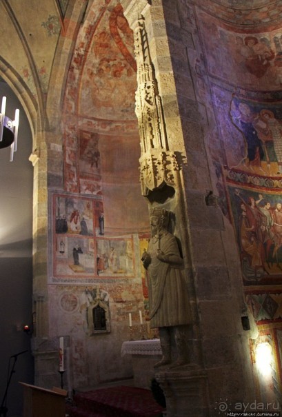 Бенедиктинский монастырь эпохи Каролингов (ЮНЕСКО № 269)