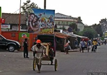 "Пус-пус" движение на улицах Антсирабе