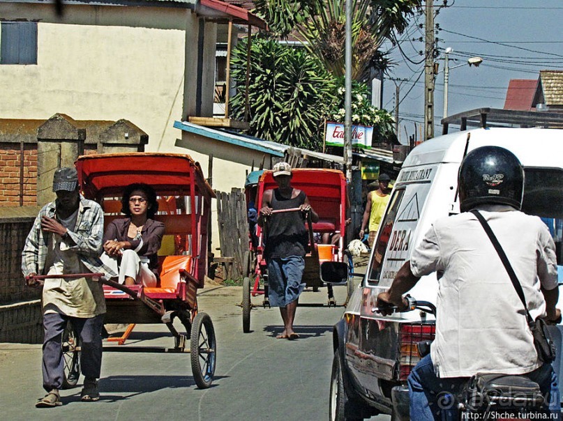 "Пус-пус" движение на улицах Антсирабе