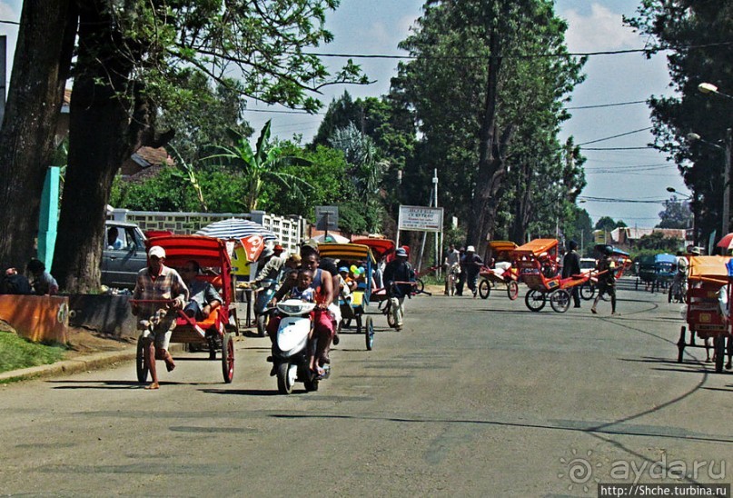"Пус-пус" движение на улицах Антсирабе