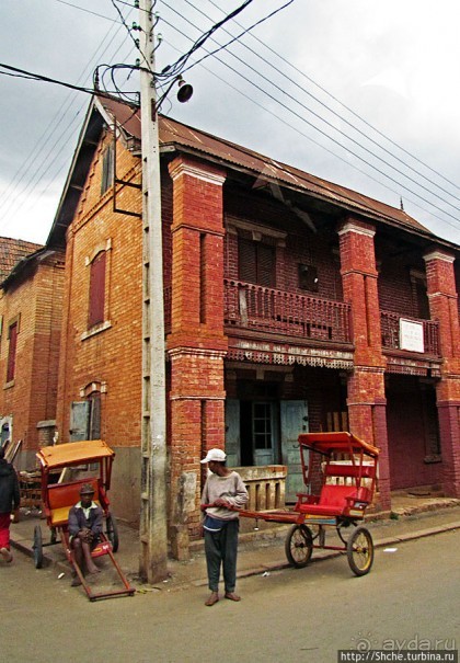 "Пус-пус" движение на улицах Антсирабе