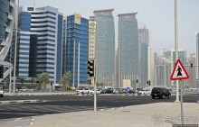 Вышла Доха из тумана