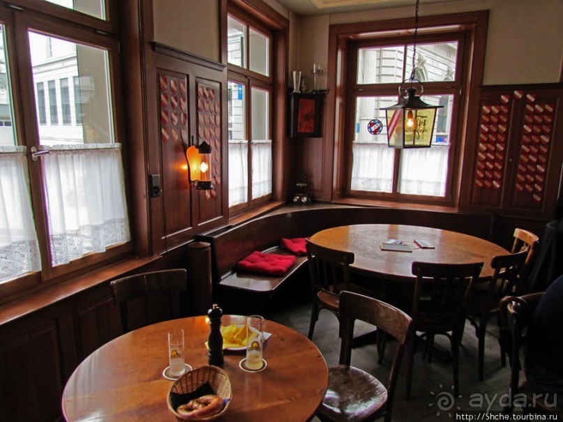 Restaurant Ochsen - традиционный ресторан в старом городе