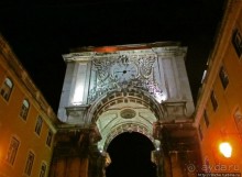 Торговая площадь Лиссабона — ночью и днем, сверху и снизу