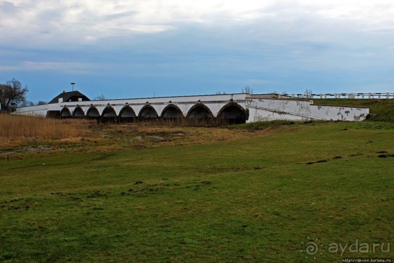 Девятиарочный мост — визитная карточка нац. парка Хортобадь
