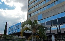 Поесть крокодила в Антананариву