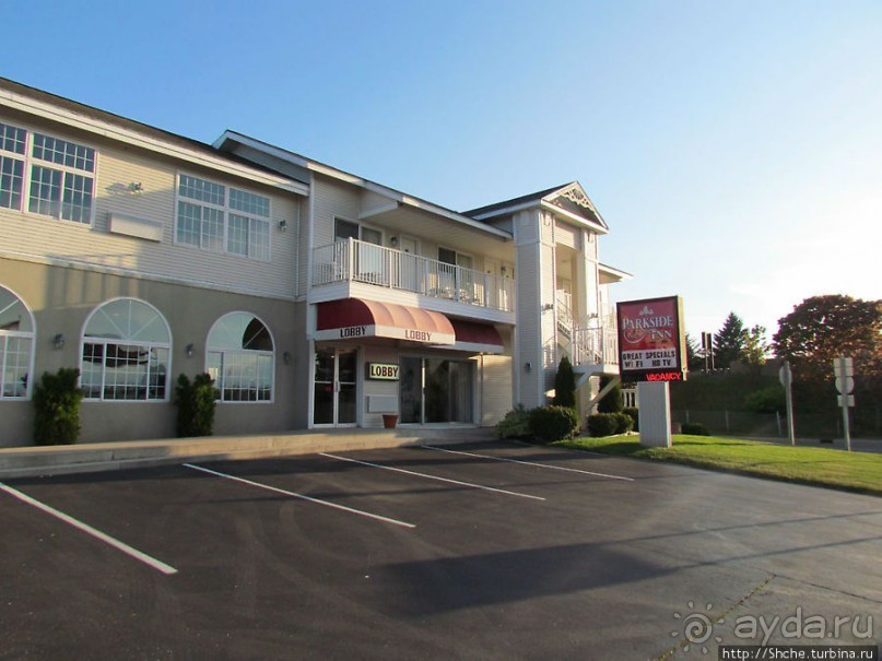 Хороший отель с видом на Мост Макинак