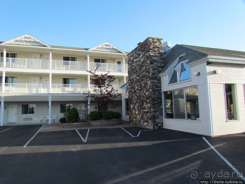 Хороший отель с видом на Мост Макинак