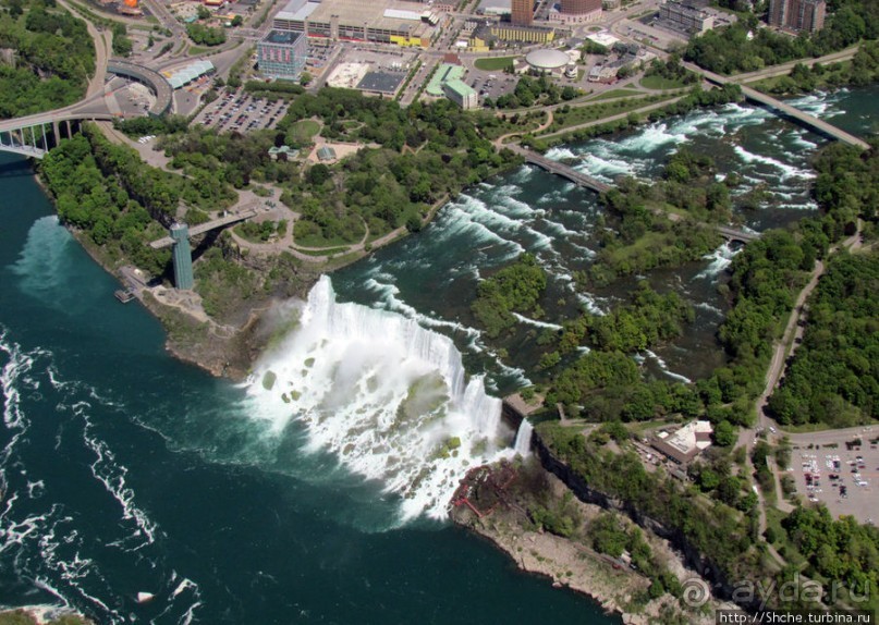 Облет на вертолете Ниагарского водопада