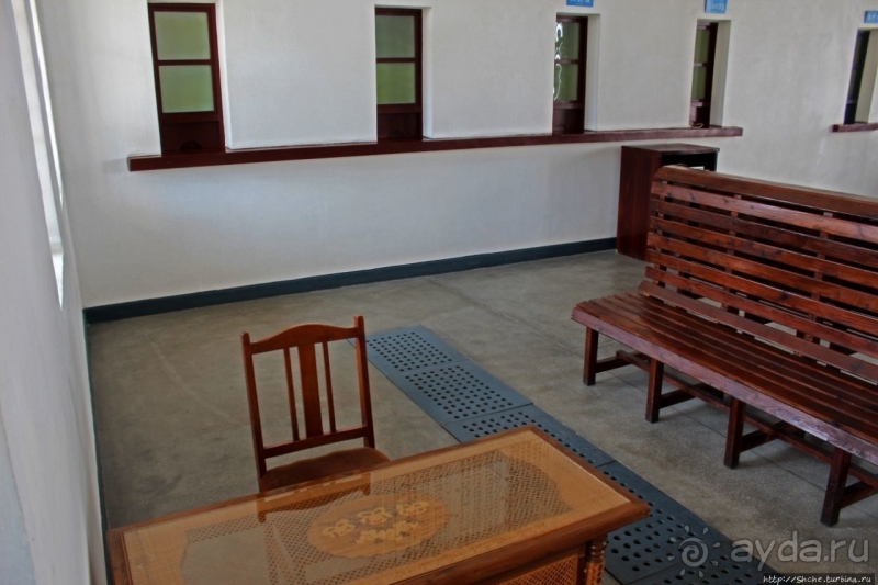 Старинная ж.д. станция Вонсан, как музей революции