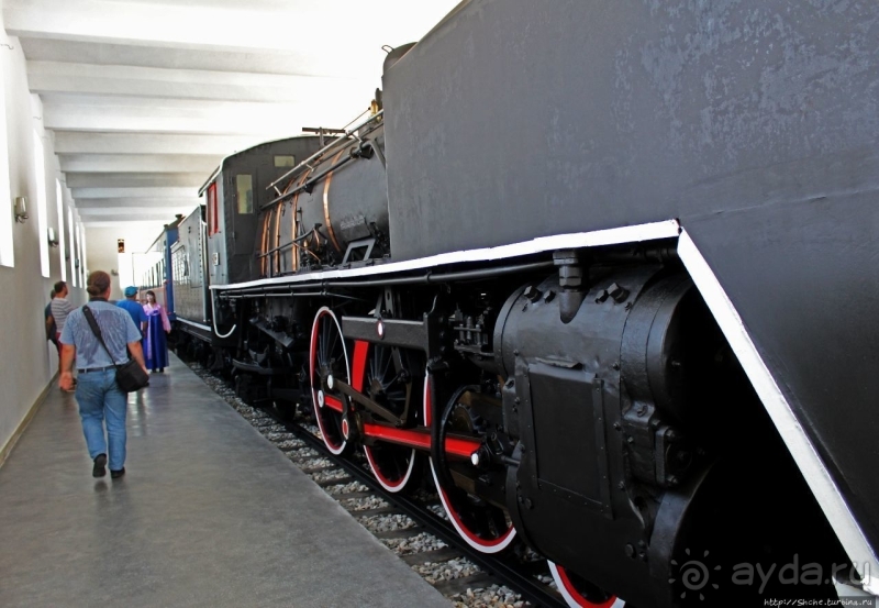 Старинная ж.д. станция Вонсан, как музей революции