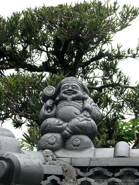 Нара — современный макияж на морщинистом лице старой столицы