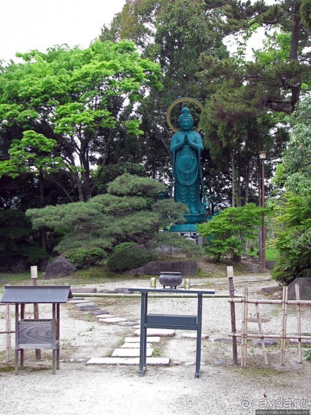 Нара — современный макияж на морщинистом лице старой столицы