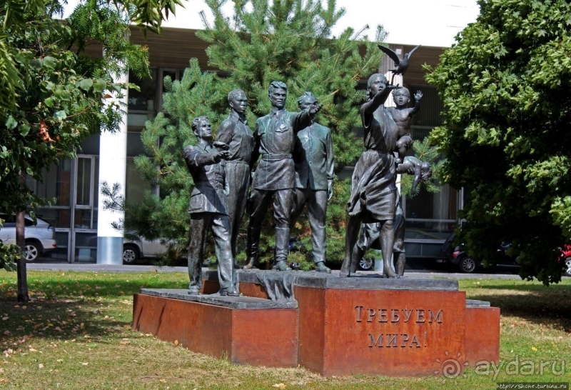 С Ершовым по Москве... Сотни скульптур под отрытым небом