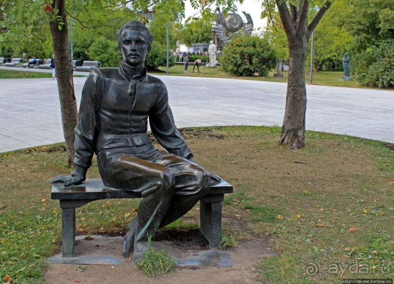 С Ершовым по Москве... Сотни скульптур под отрытым небом