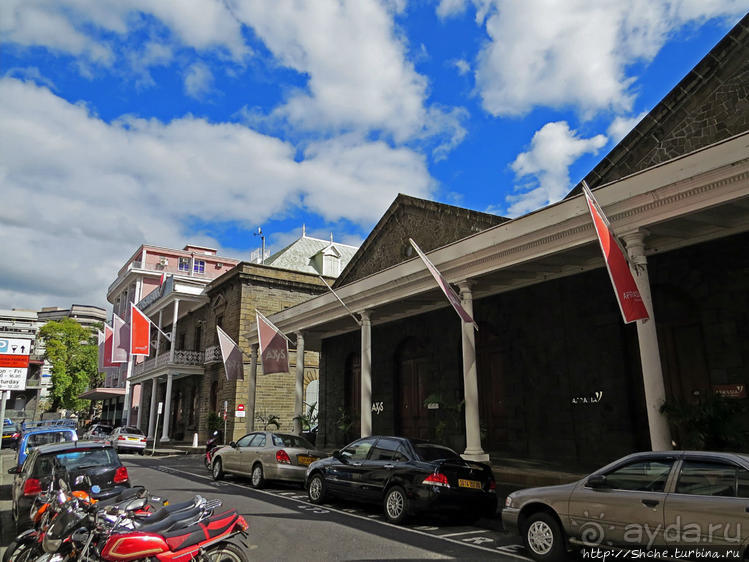 Какая страна — такая и столица. Фото-прогулка по Порт-Луи