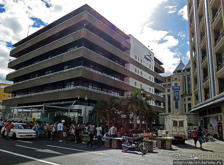 Какая страна — такая и столица. Фото-прогулка по Порт-Луи